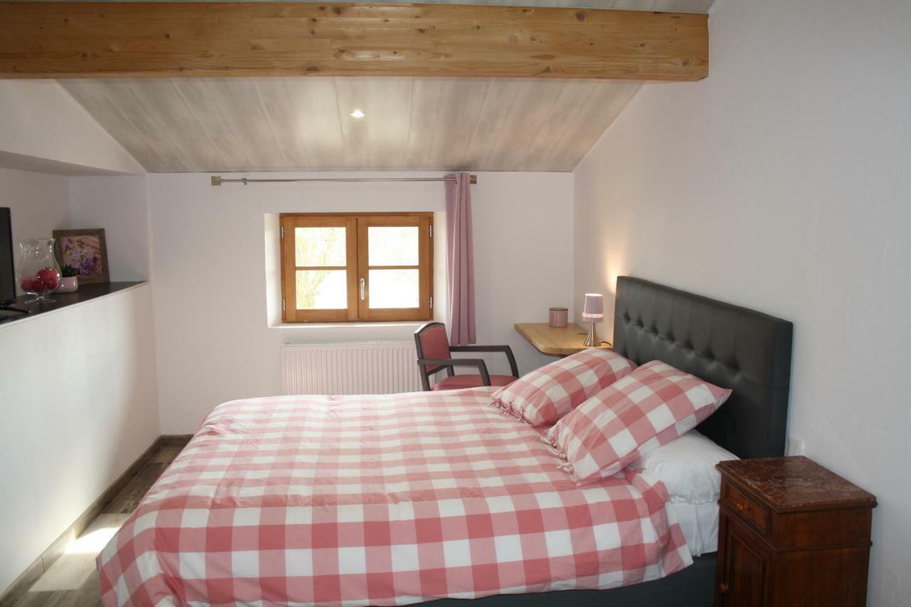 Chambre D'Hote Le Mercier Calmont  Buitenkant foto